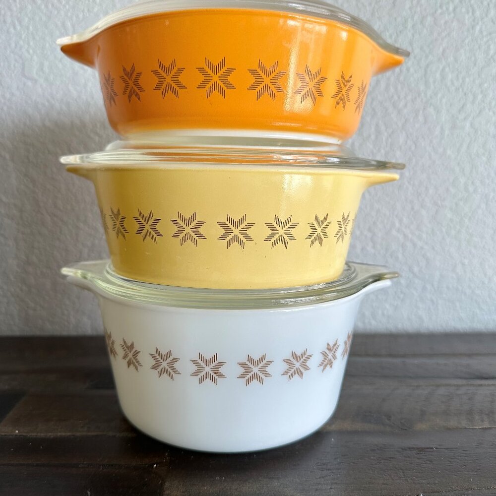 Vintage Pyrex Town and Country Bake and Serve 471 472 473